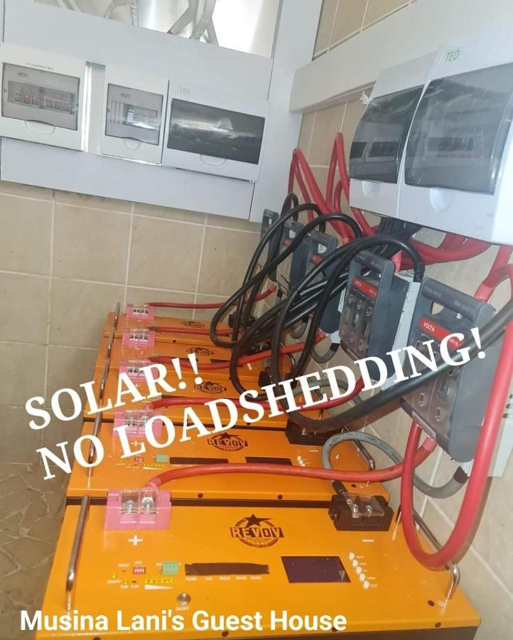 Lani'S Guest House - No Loadshedding Musina Exterior foto