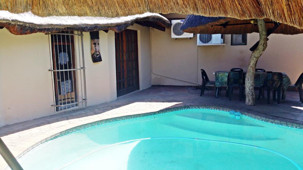 Lani'S Guest House - No Loadshedding Musina Exterior foto