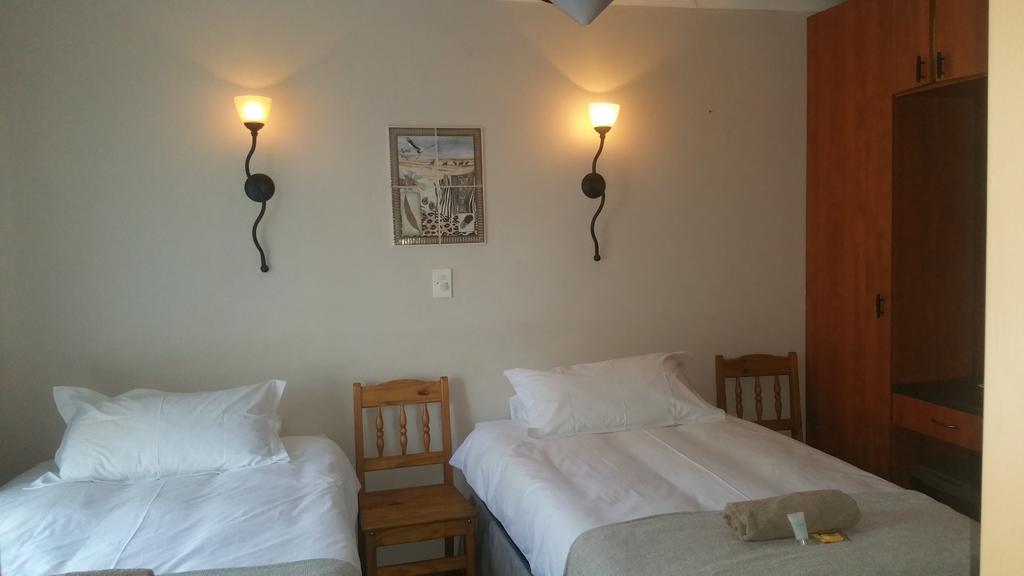 Lani'S Guest House - No Loadshedding Musina Exterior foto